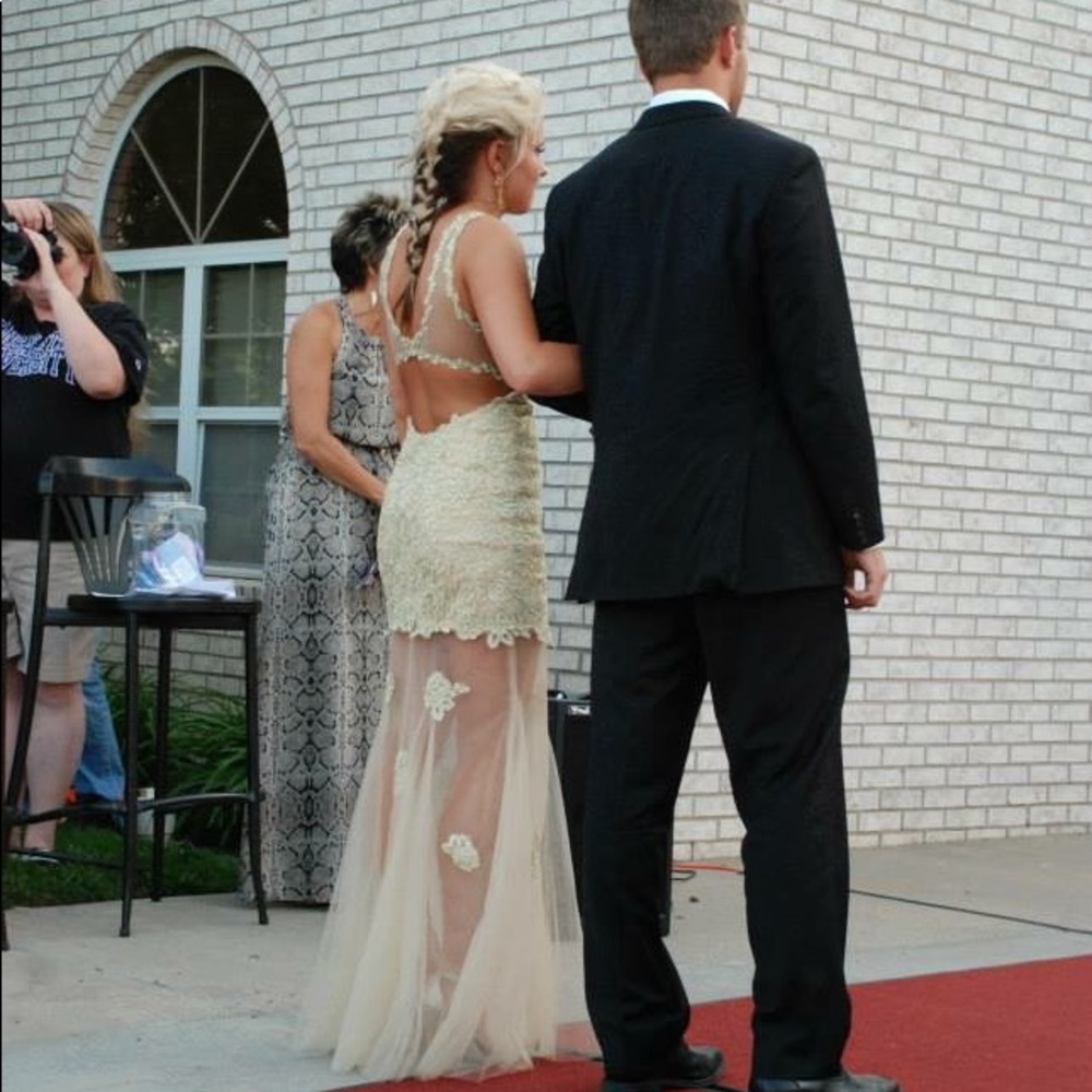 Prom dress